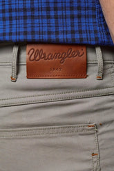Spodnie Materiałowe Męskie Wrangler Arizona Stretch Light Olive W12OAN148